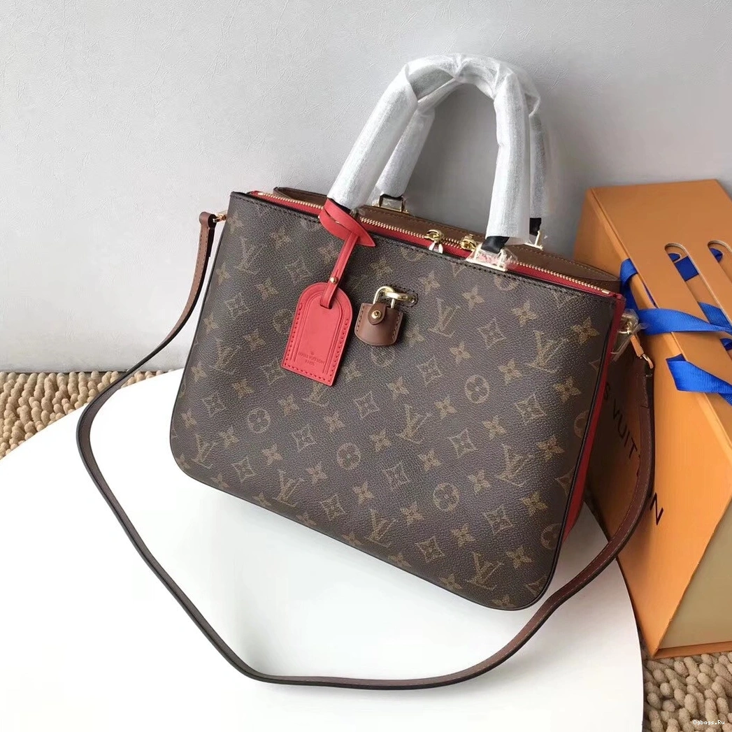 Vuitton Louis Saintonge bag Shoulder Millefeuille Camera M44254 0523